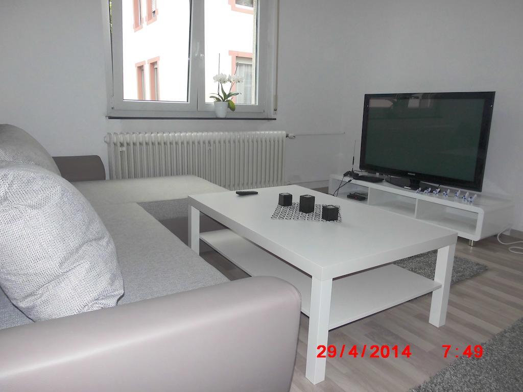 Frankfurt Airport & Fair Apartment Kelsterbach Cameră foto
